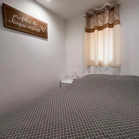 Joy House Apartment